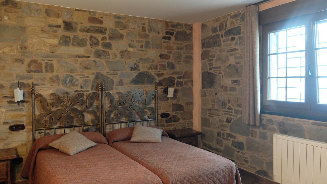 El Acebo de San Miguel Hotel Rural La Casa Del Peregrino מראה חיצוני תמונה